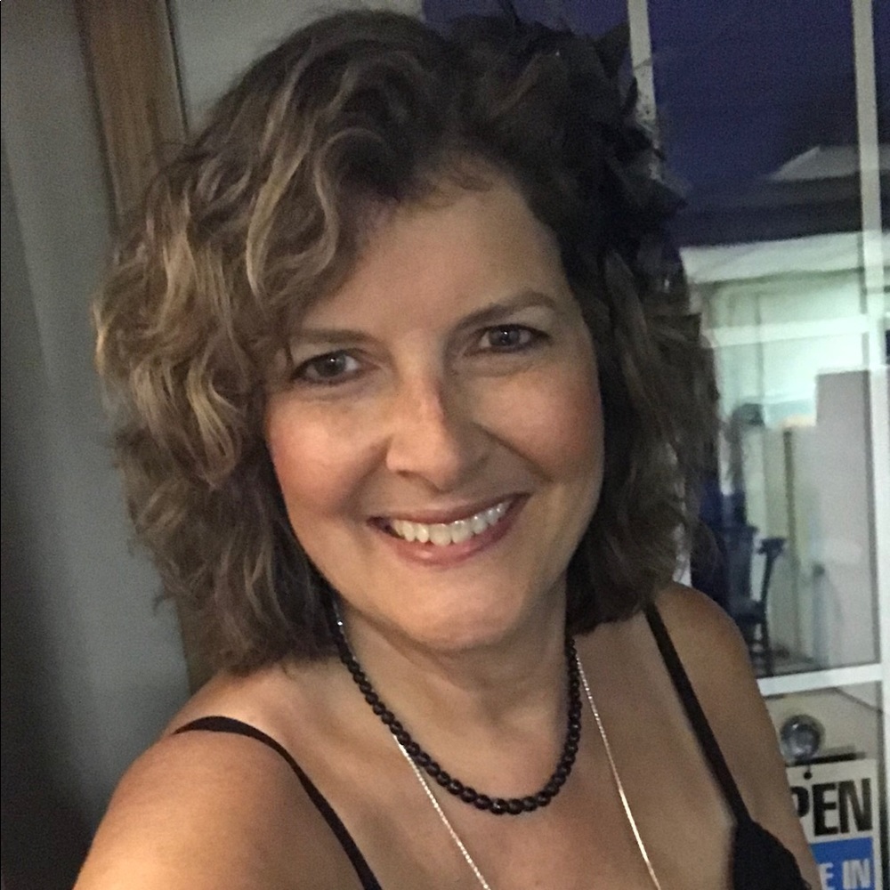 Meet your Posher, Linda